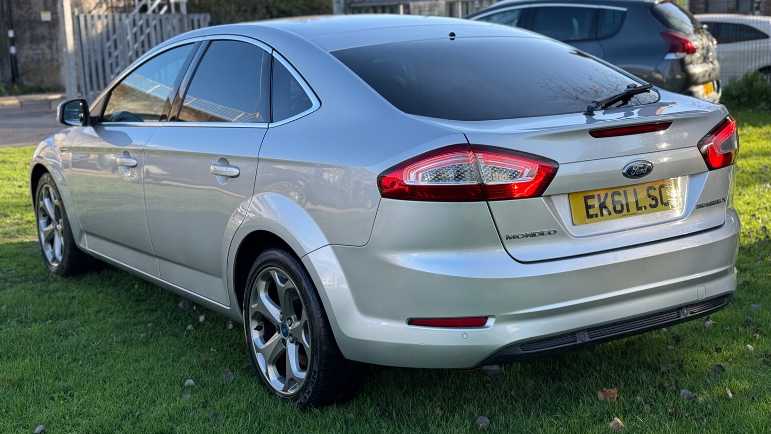 Used Ford Mondeo 2011 for sale - 76625149: Photo 5