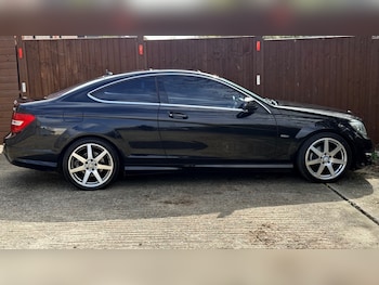 Used Mercedes-Benz C Class 2011 for sale - 78465880: Photo