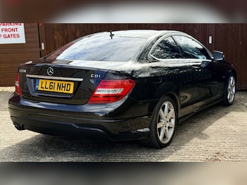 Used Mercedes-Benz C Class 2011 for sale - 78465880: Photo