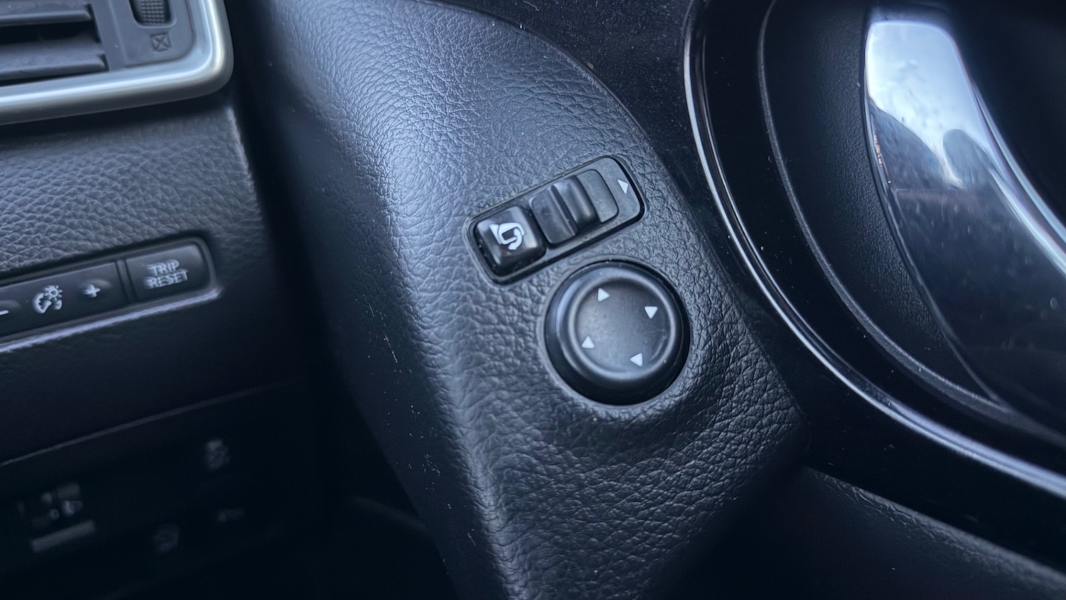 Used Nissan Qashqai 2014 for sale - 76401823: Photo 22