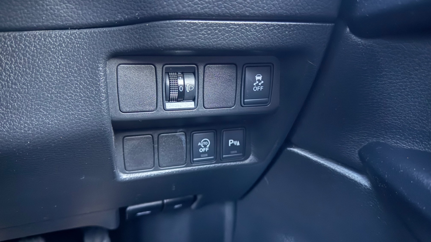 Used Nissan Qashqai 2014 for sale - 76401823: Photo 23