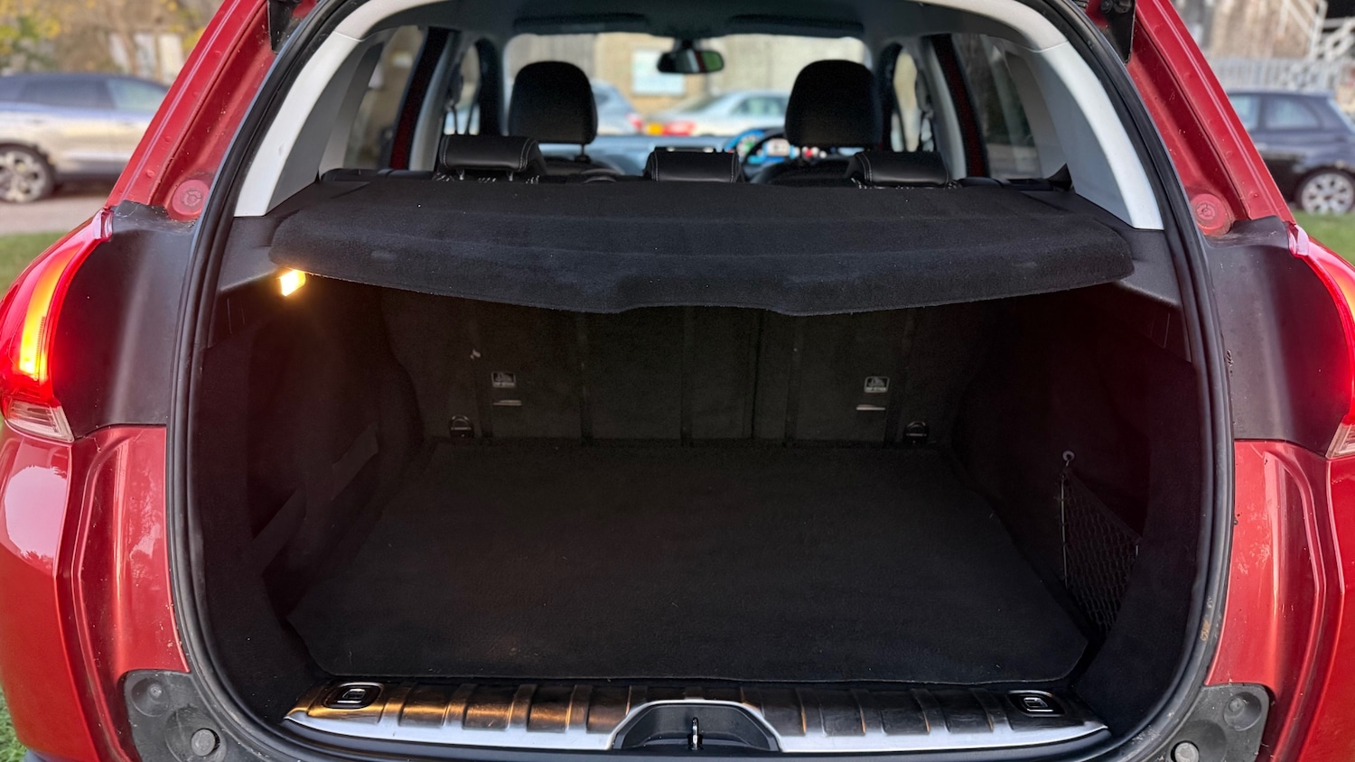 Used Peugeot 2008 2015 for sale - 76367053: Photo 12