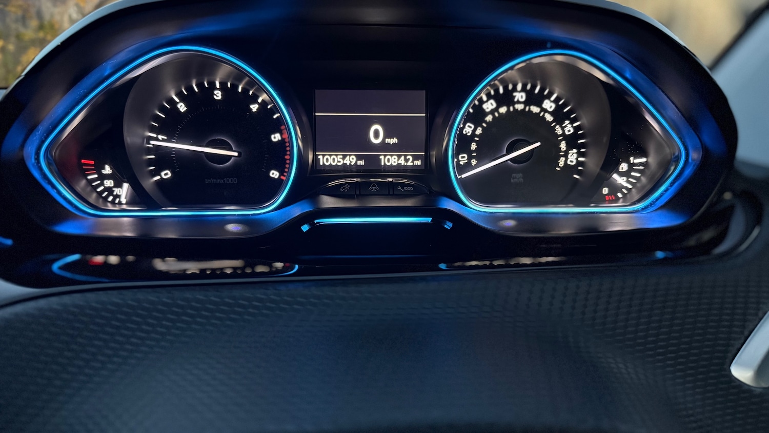 Used Peugeot 2008 2015 for sale - 76367053: Photo 19