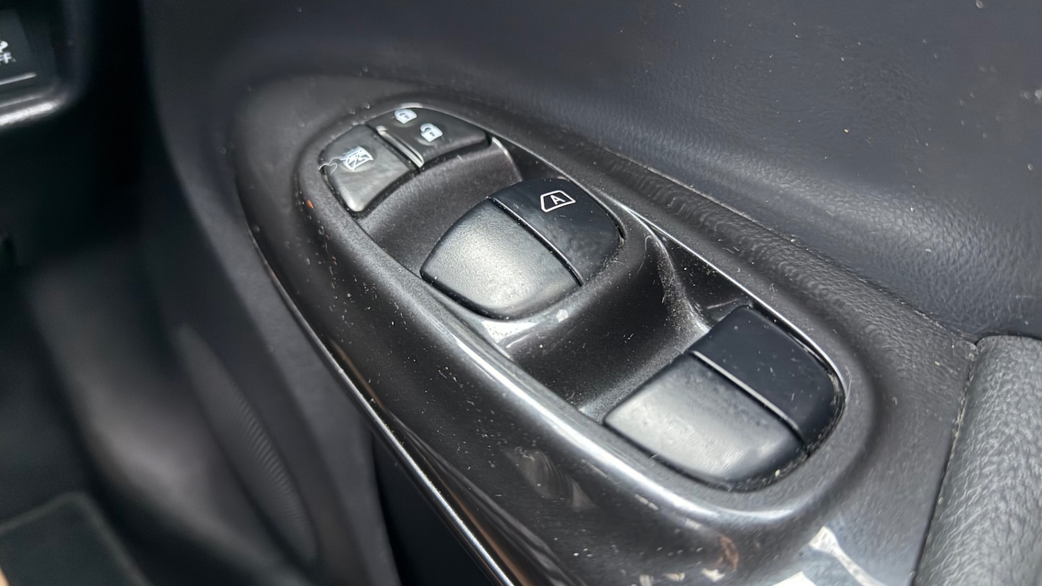 Used Nissan Juke 2014 for sale - 77113860: Photo 21