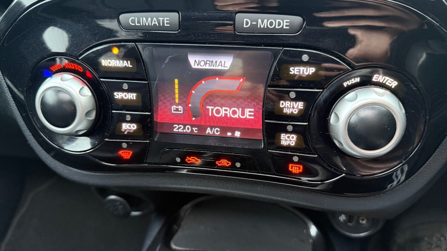 Used Nissan Juke 2014 for sale - 77113860: Photo 26