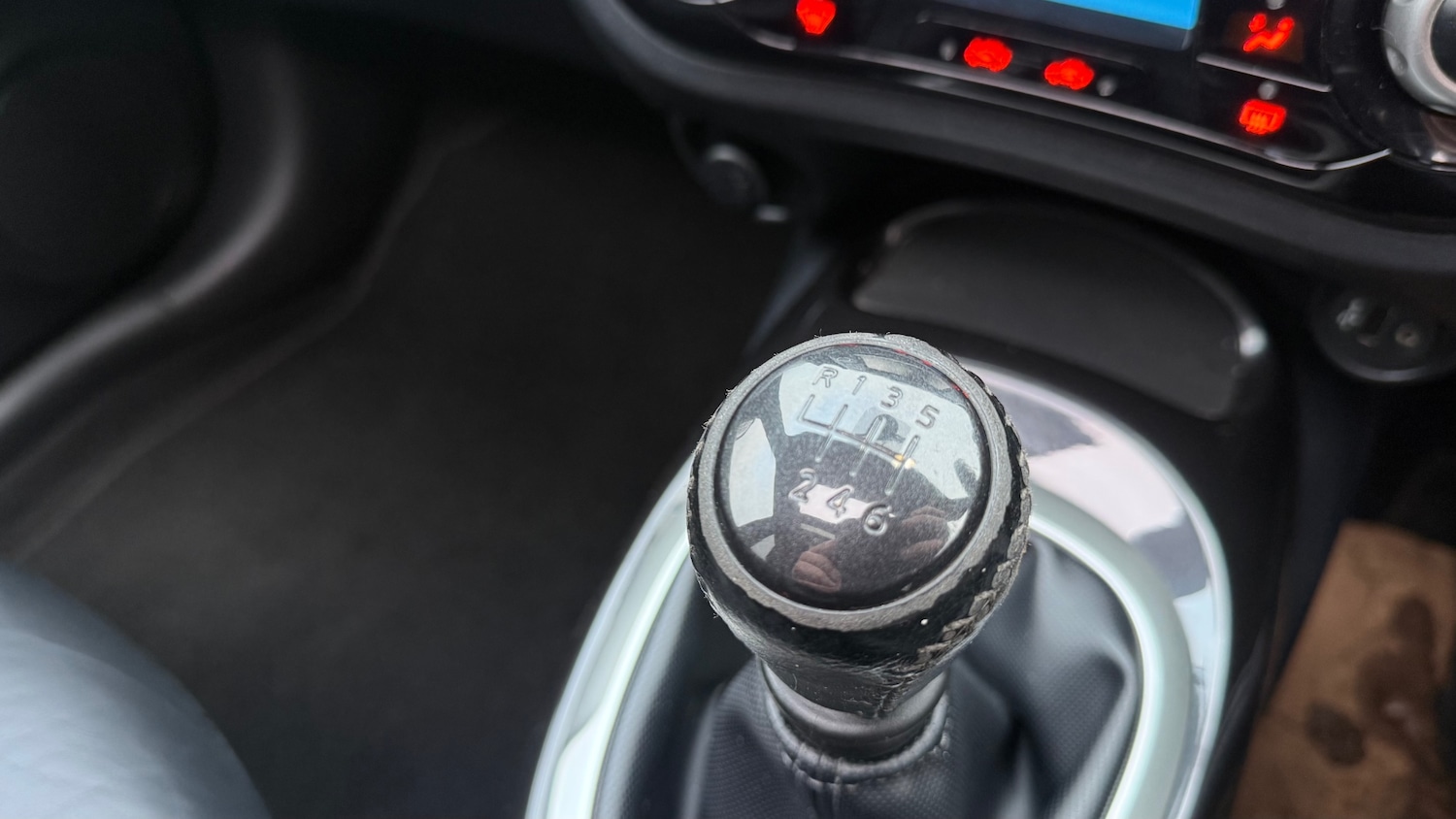 Used Nissan Juke 2014 for sale - 77113860: Photo 27