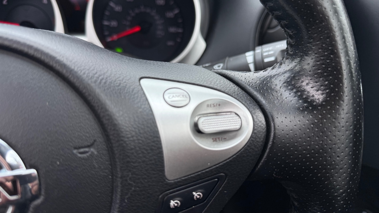 Used Nissan Juke 2014 for sale - 77113860: Photo 31