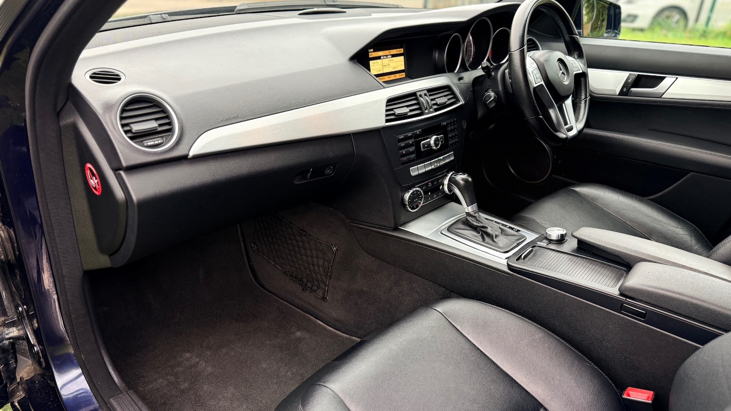 Used Mercedes-Benz C Class 2013 for sale - 78131666: Photo 15