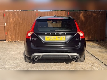 Used Volvo V60 2014 for sale - 78750793: Photo