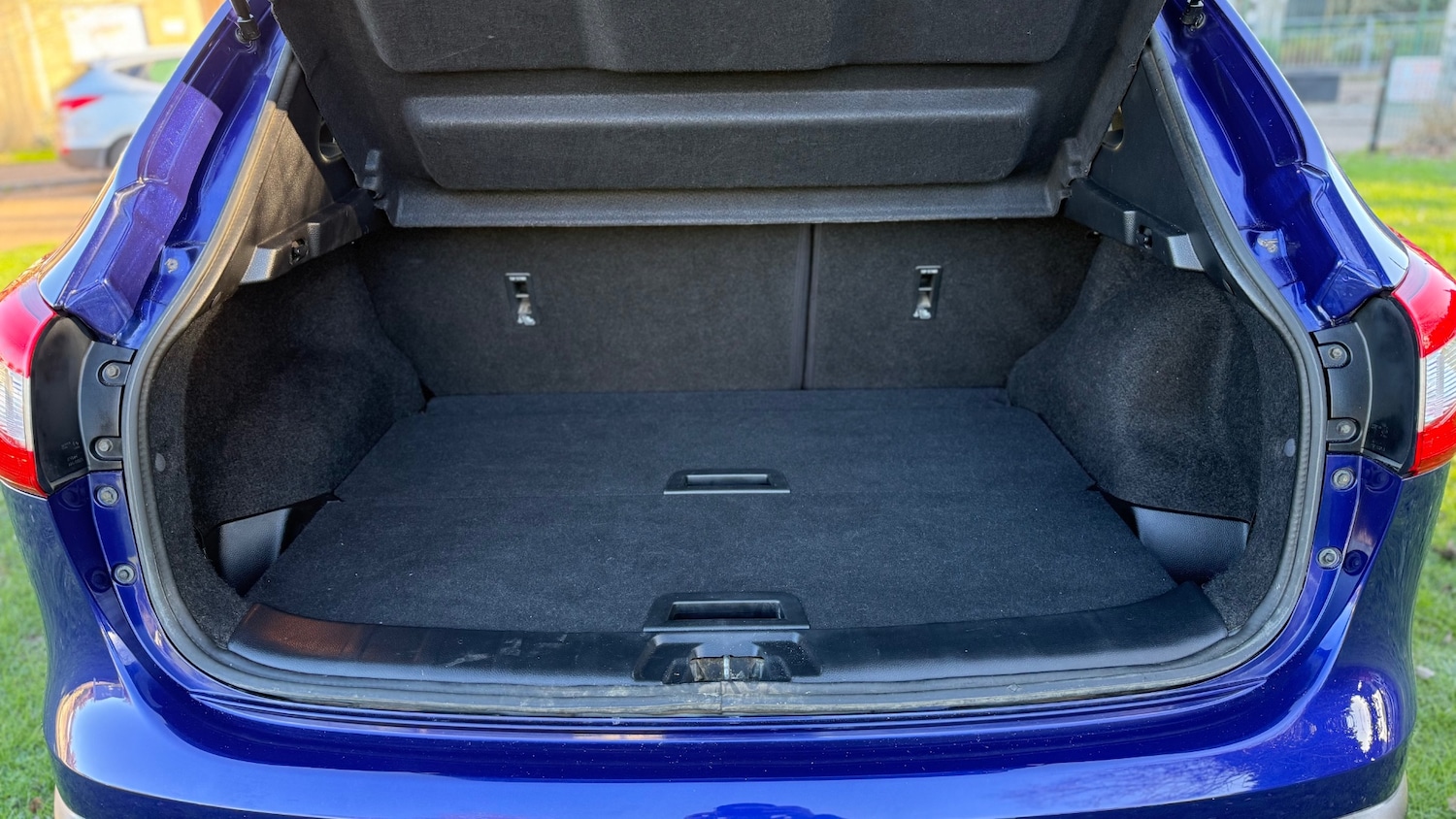 Used Nissan Qashqai 2017 for sale - 77706496: Photo 12