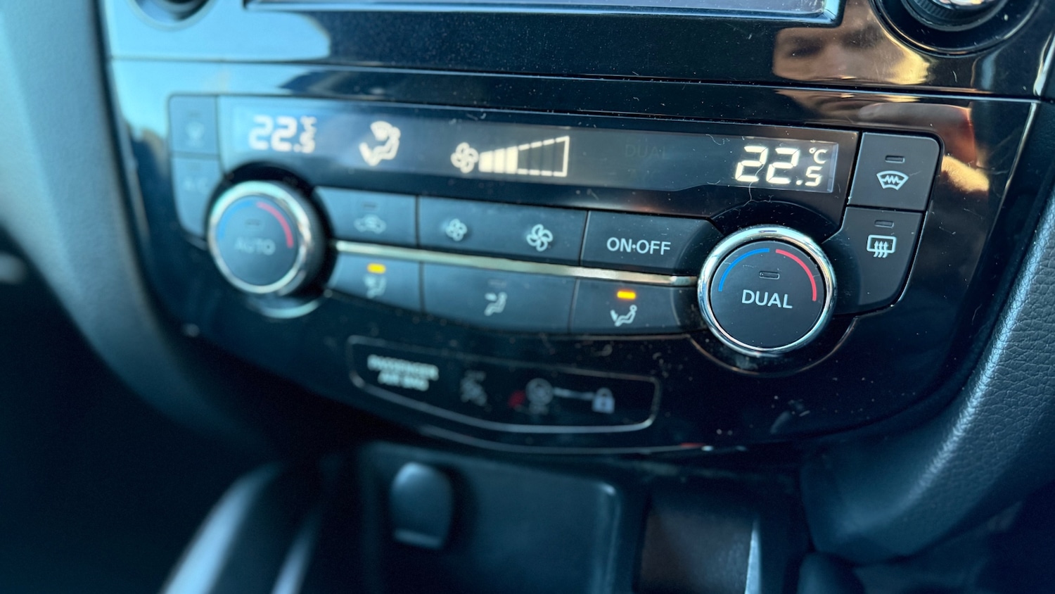 Used Nissan Qashqai 2017 for sale - 77706496: Photo 23