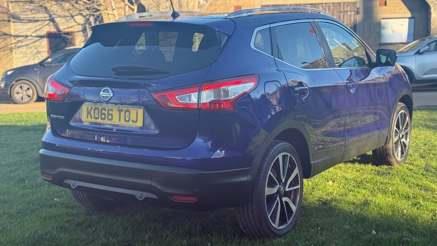 Used Nissan Qashqai 2017 for sale - 77706496: Photo 3