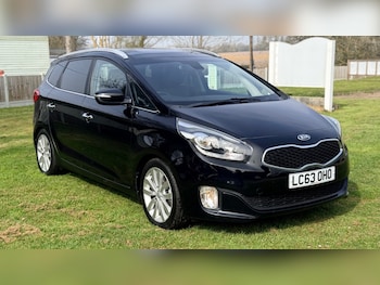 Used Kia Carens 2014 for sale - 77984136: Photo