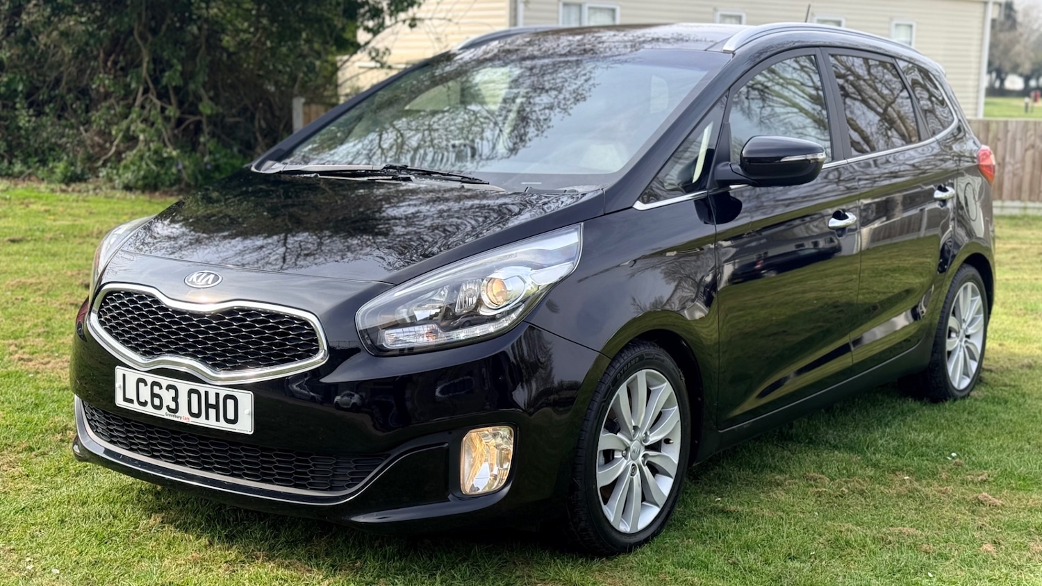 Used Kia Carens 2014 for sale - 77984136: Photo 7