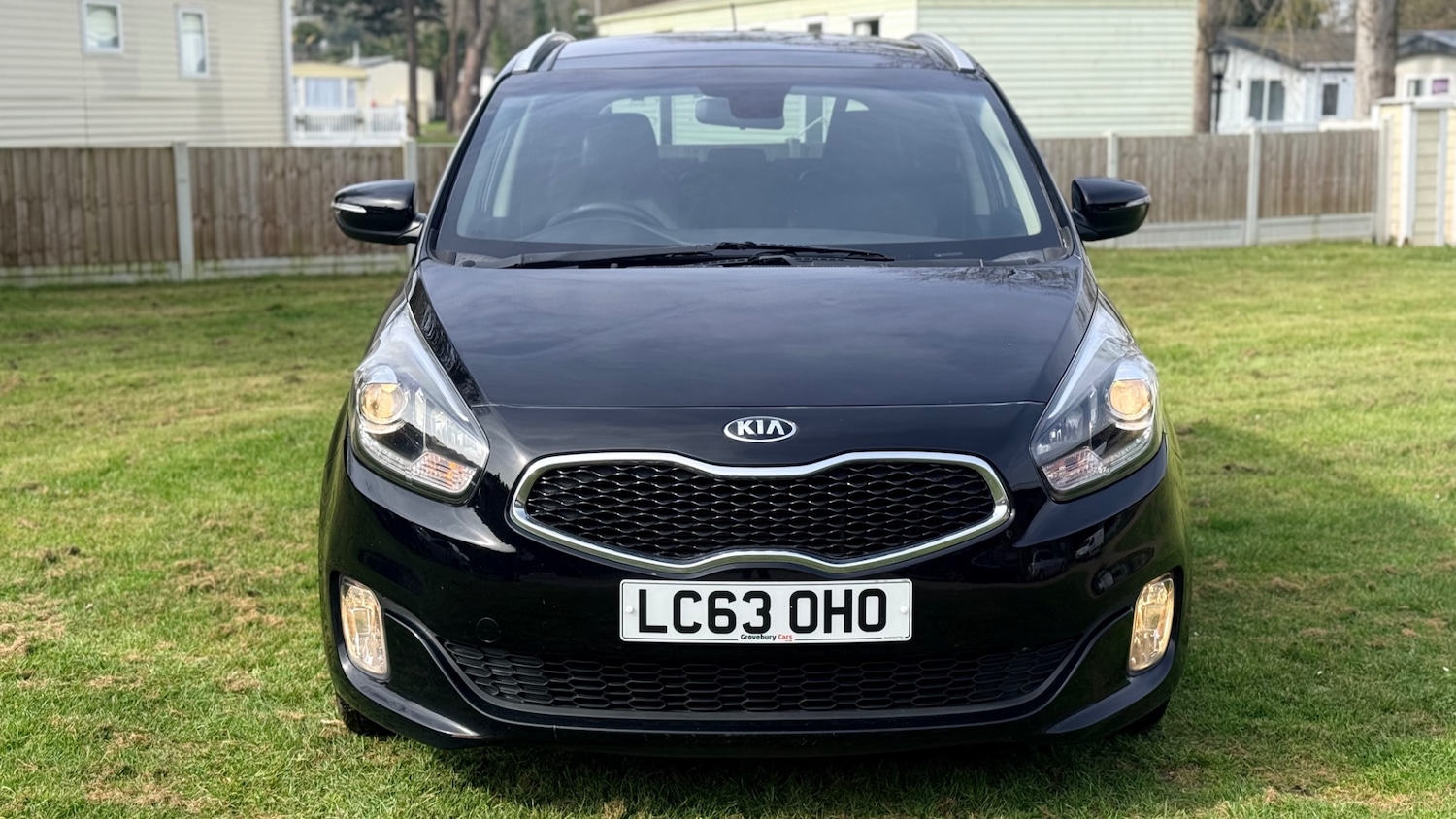 Used Kia Carens 2014 for sale - 77984136: Photo 8