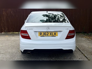 Used Mercedes-Benz C Class 2012 for sale - 78654274: Photo