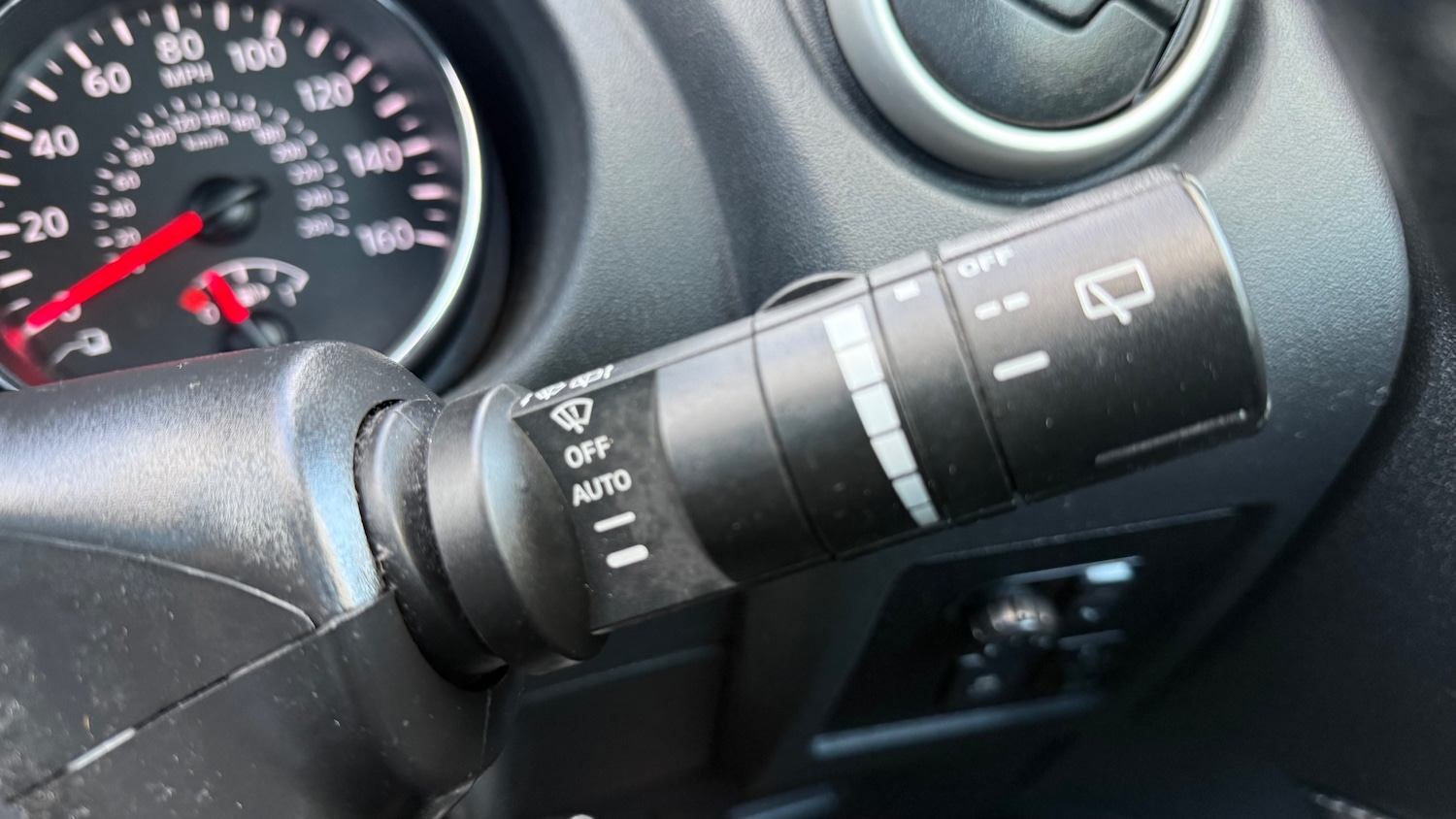 Used Nissan Qashqai 2013 for sale - 76376437: Photo 24