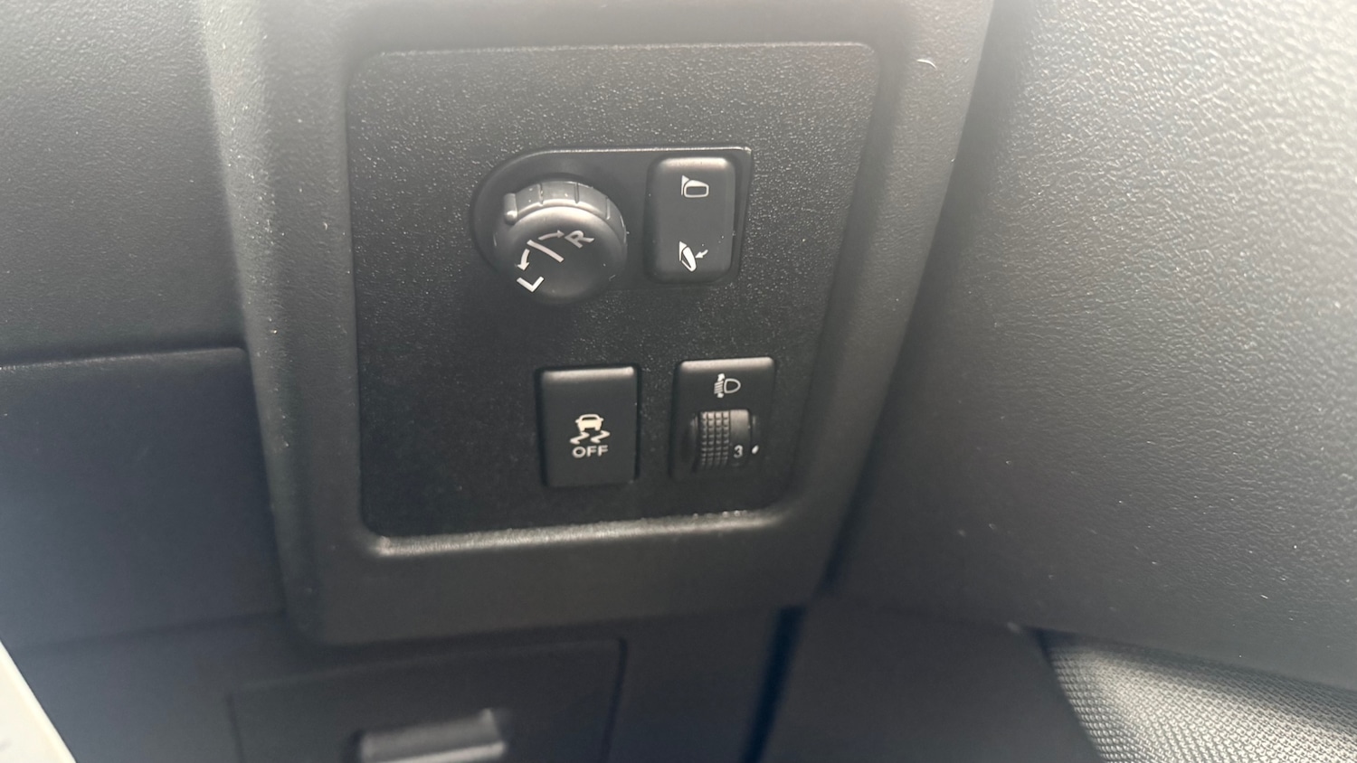 Used Nissan Qashqai+2 2011 for sale - 77778205: Photo 20