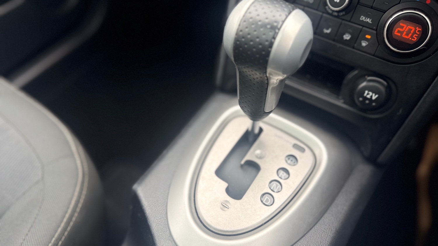 Used Nissan Qashqai+2 2011 for sale - 77778205: Photo 23