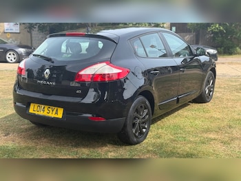 Used Renault Megane 2014 for sale - 75701101: Photo
