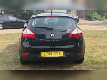 Used Renault Megane 2014 for sale - 75701101: Photo