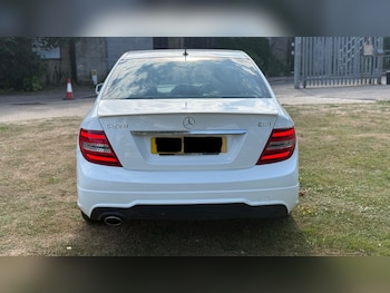 Used Mercedes-Benz C-Class 2012 for sale - 75249473: Photo