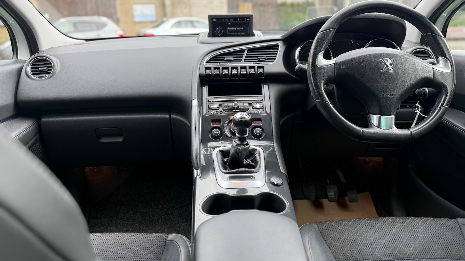 Used Peugeot 3008 2015 for sale - 76330294: Photo 14