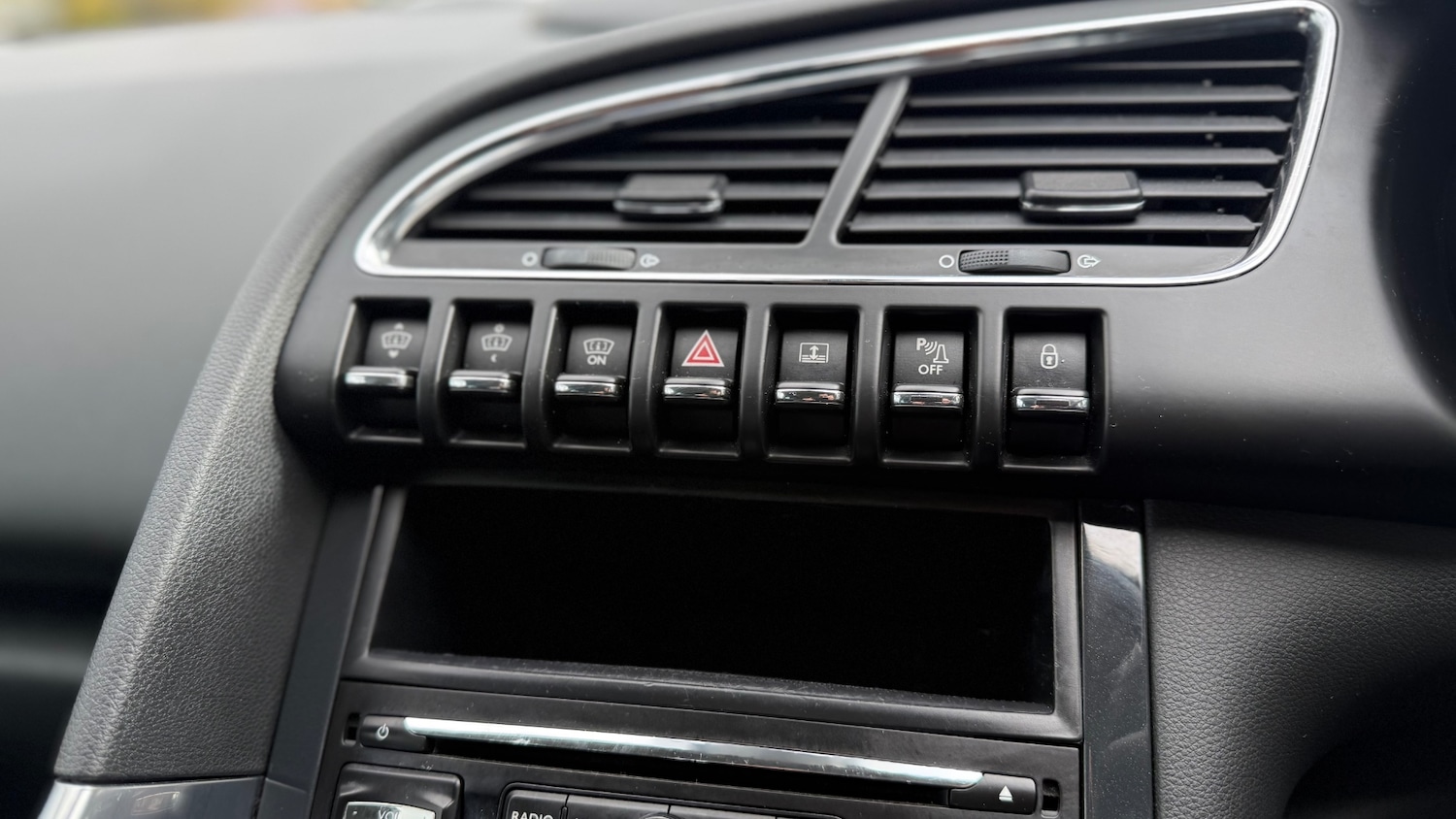 Used Peugeot 3008 2015 for sale - 76330294: Photo 20