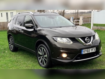 Used Nissan X-Trail 2016 for sale - 77365586: Photo