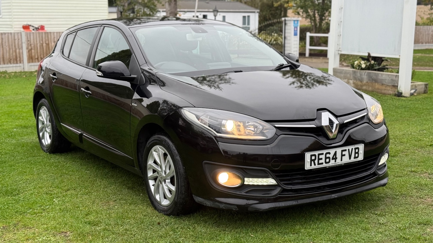 Used Renault Megane 2014 for sale - 76285978: Photo 1