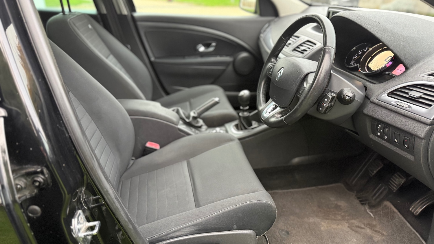 Used Renault Megane 2014 for sale - 76285978: Photo 10