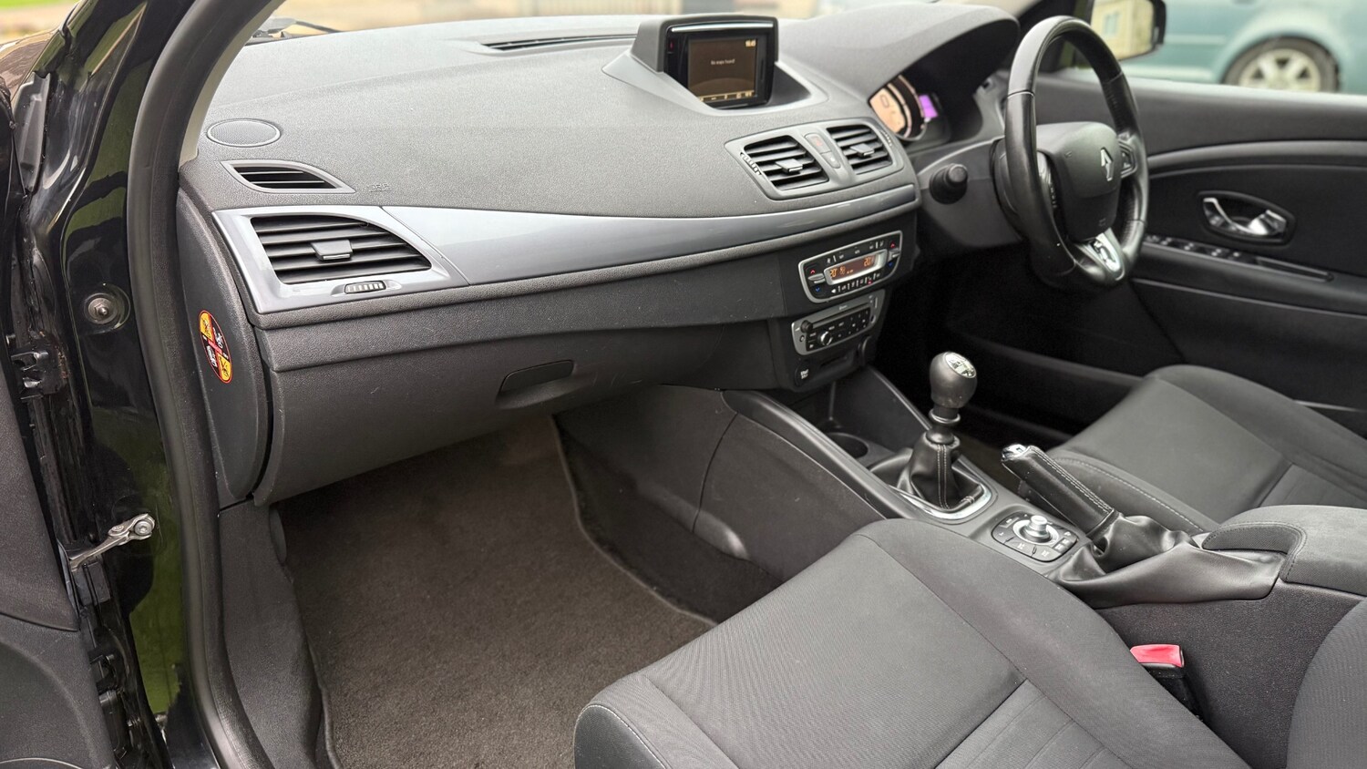 Used Renault Megane 2014 for sale - 76285978: Photo 15