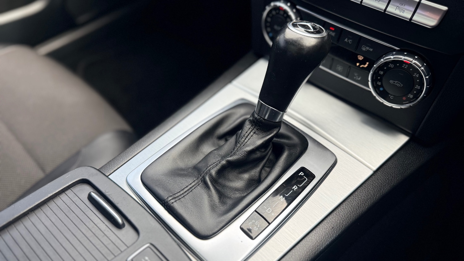 Used Mercedes-Benz C Class 2011 for sale - 77845412: Photo 25