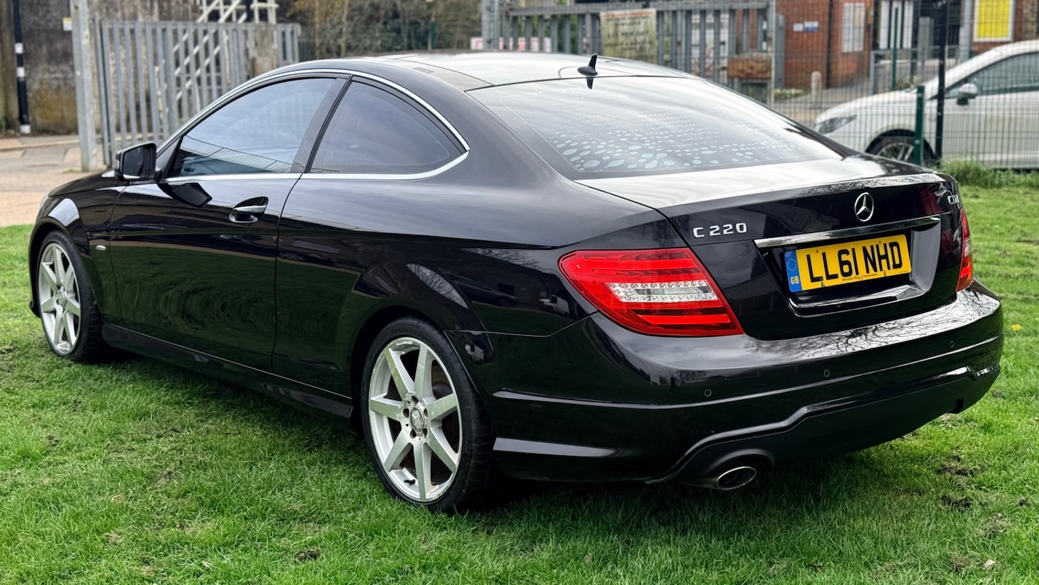 Used Mercedes-Benz C Class 2011 for sale - 77845412: Photo 5