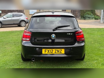 Used BMW 1 Series 2012 for sale - 76330195: Photo