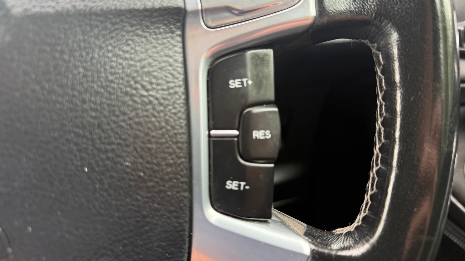 Used Ford S-Max 2010 for sale - 76194567: Photo 23
