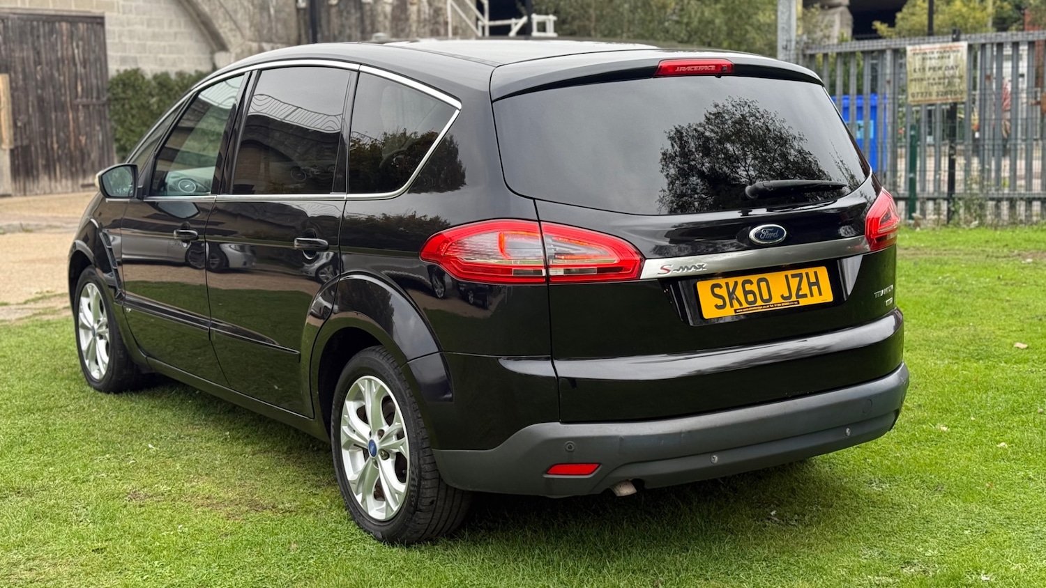 Used Ford S-Max 2010 for sale - 76194567: Photo 5