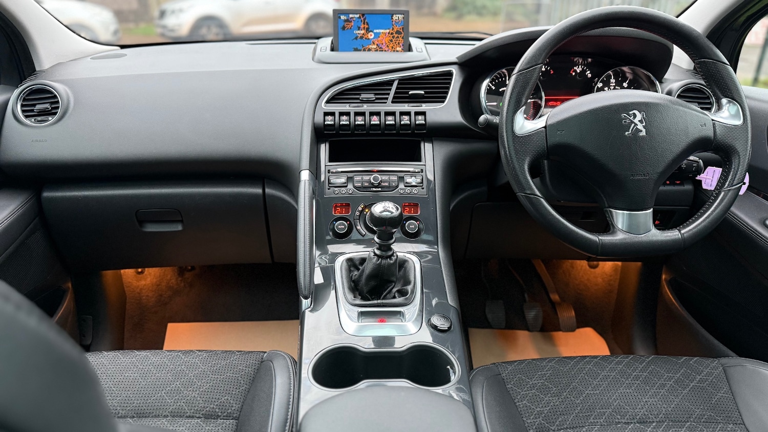 Used Peugeot 3008 2015 for sale - 77114096: Photo 14