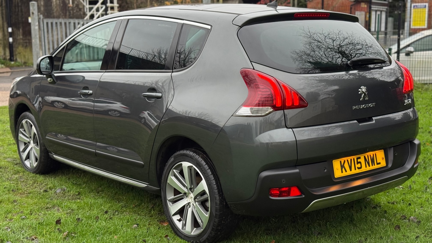 Used Peugeot 3008 2015 for sale - 77114096: Photo 5