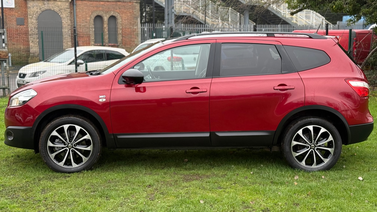 Used Nissan Qashqai+2 2013 for sale - 77147759: Photo 6