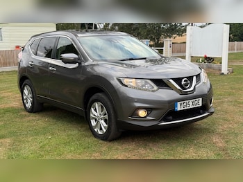 2015 (15) - 1.6 dCi Acenta 5dr