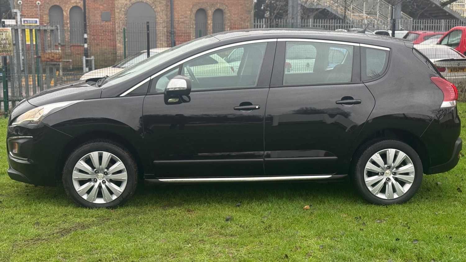 Used Peugeot 3008 2015 for sale - 77151355: Photo 6