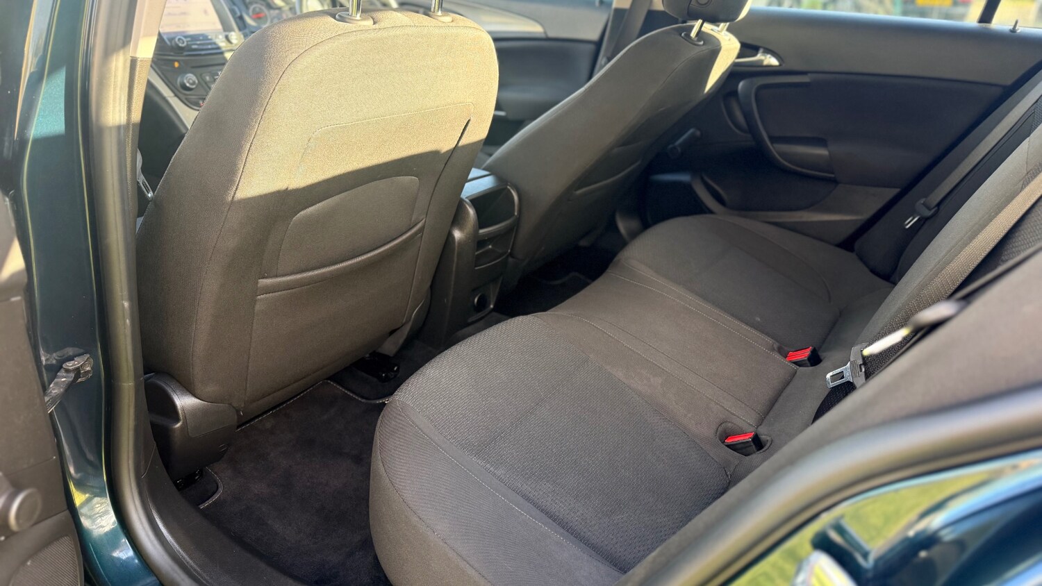 Used Vauxhall Insignia 2015 for sale - 78079199: Photo 13