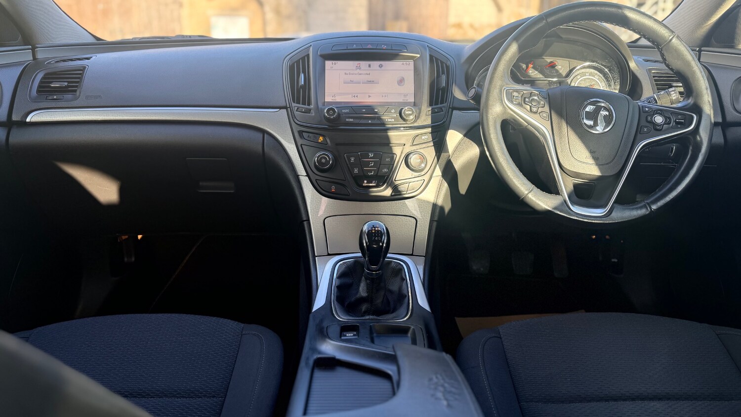 Used Vauxhall Insignia 2015 for sale - 78079199: Photo 14