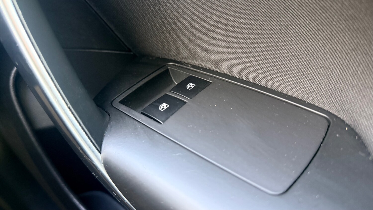 Used Vauxhall Insignia 2015 for sale - 78079199: Photo 20