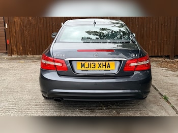 Used Mercedes-Benz E Class 2013 for sale - 79251843: Photo