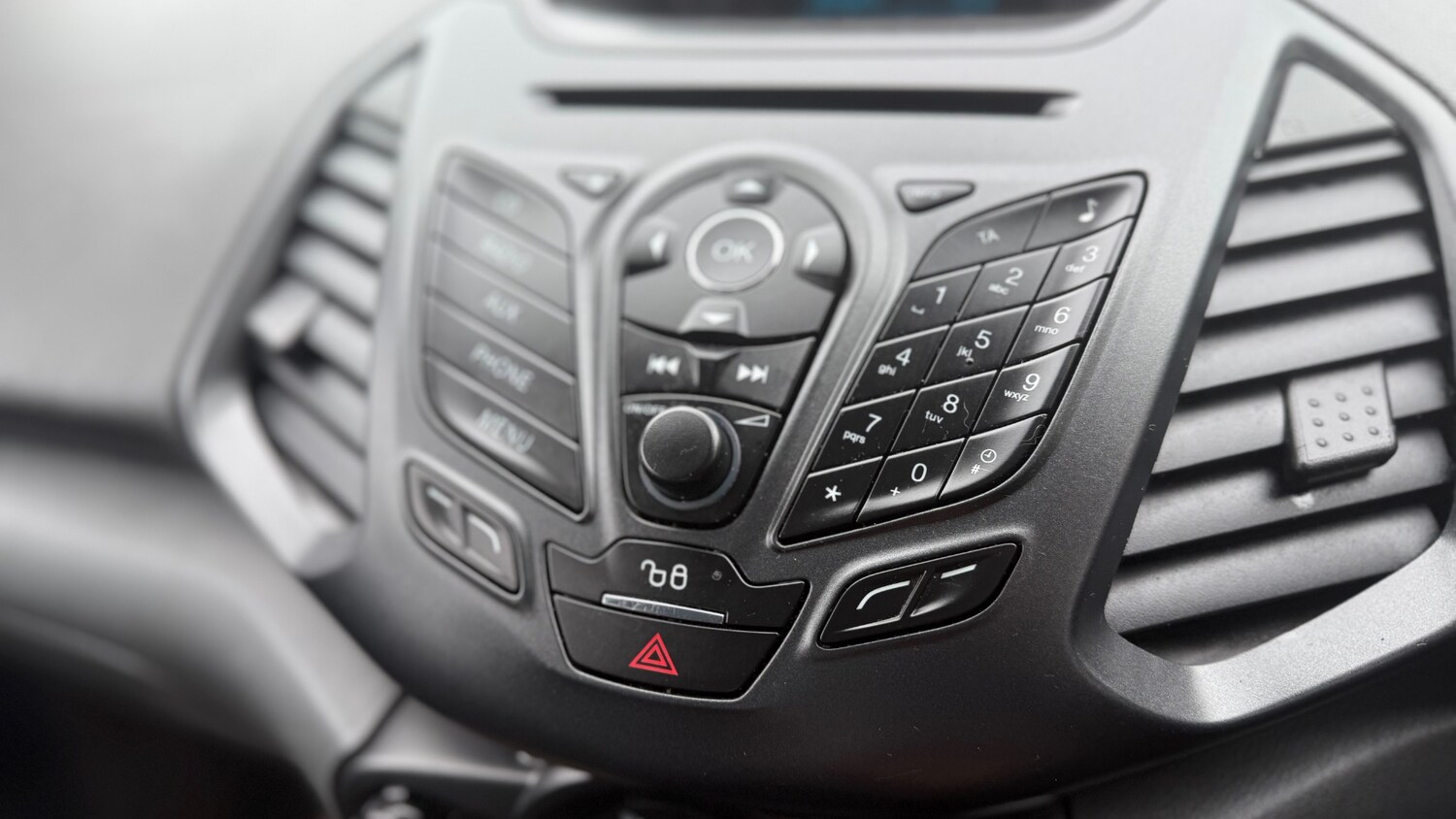 Used Ford Ecosport 2015 for sale - 76391153: Photo 19