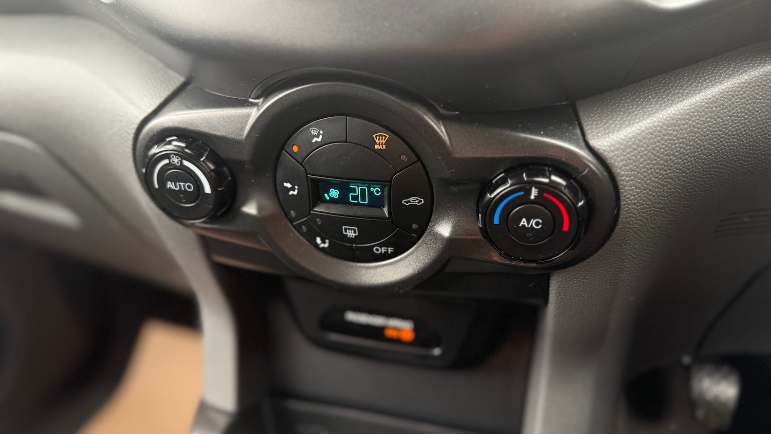 Used Ford Ecosport 2015 for sale - 76391153: Photo 20