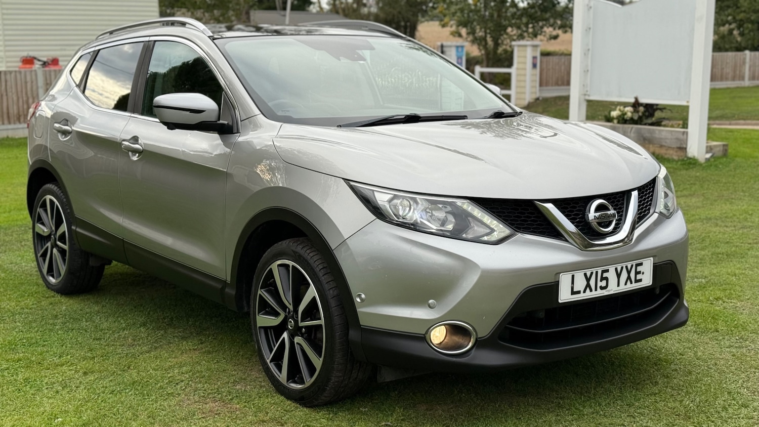 Used Nissan Qashqai 2015 for sale - 76143336: Photo 1
