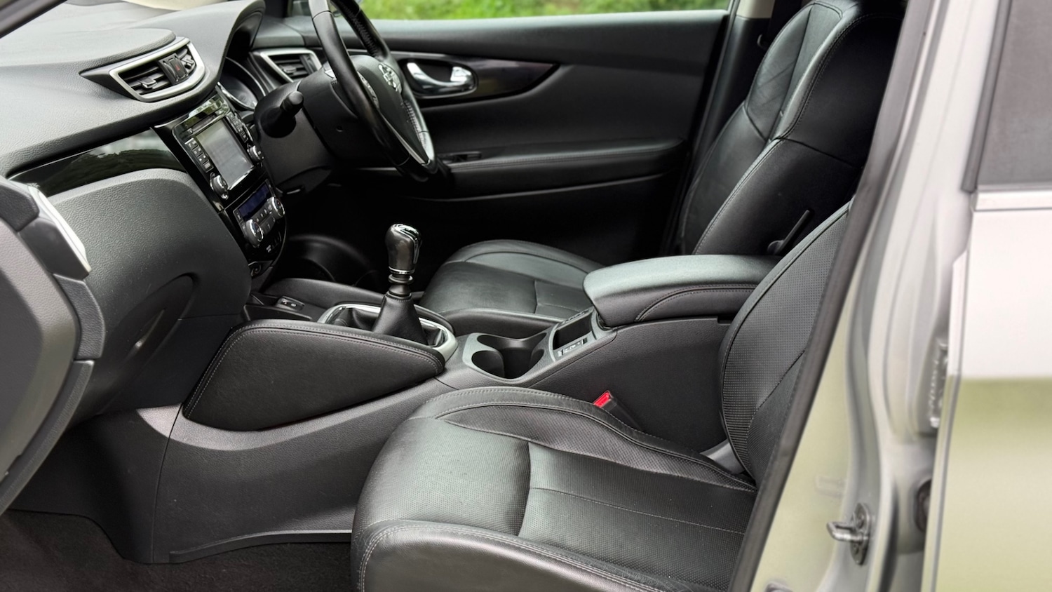 Used Nissan Qashqai 2015 for sale - 76143336: Photo 16